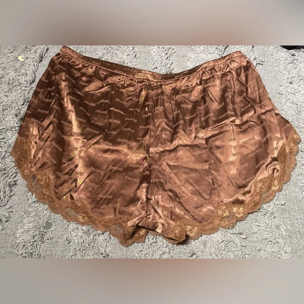 SKIMS Jacquard Lace Short in Jasper NWT - Picture 6 of 6